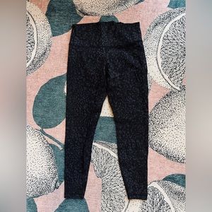 Lululemon hr Align 25” black/gray cheetah